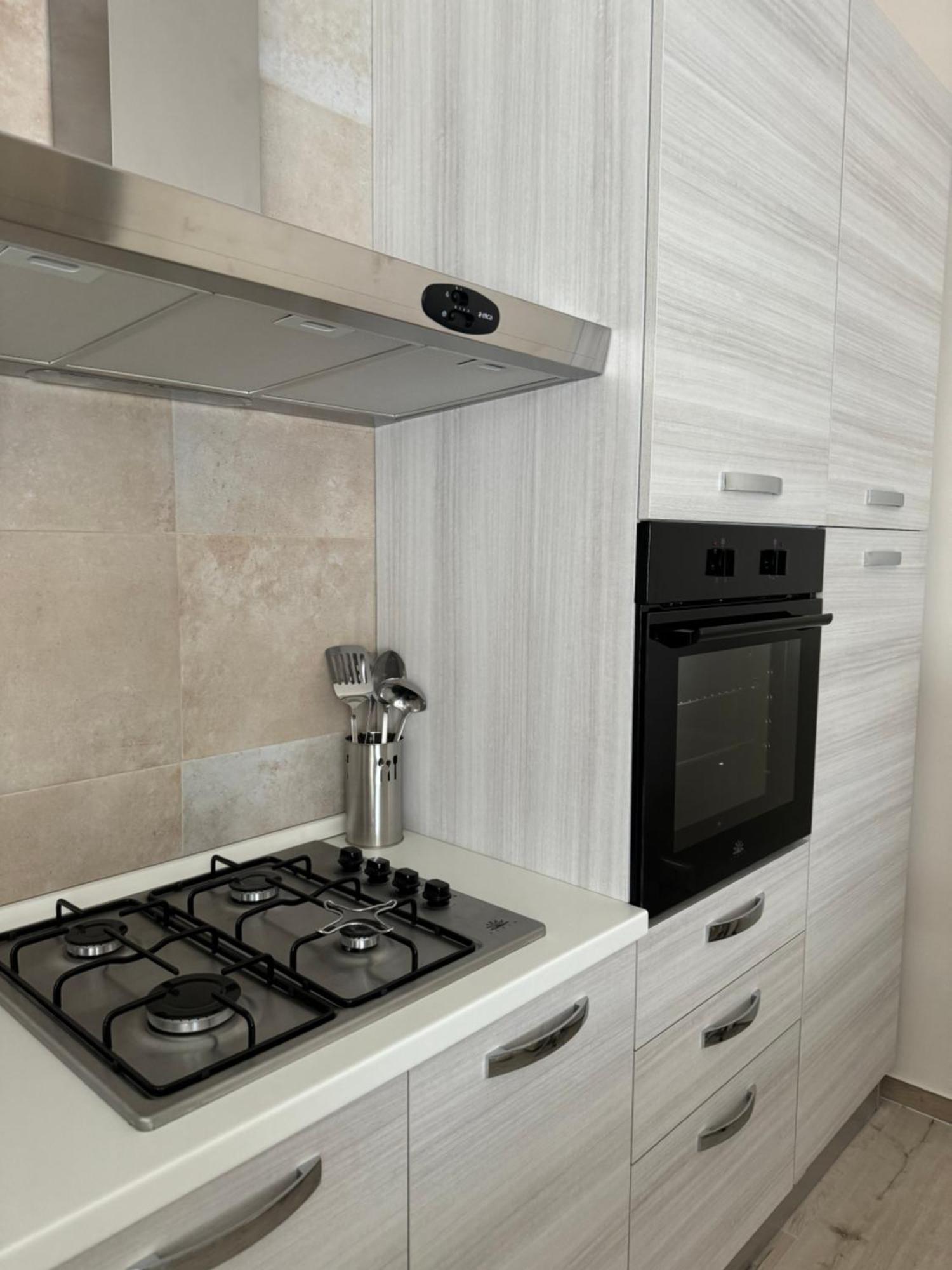 Casa Erminia Apartment Caserta Bagian luar foto