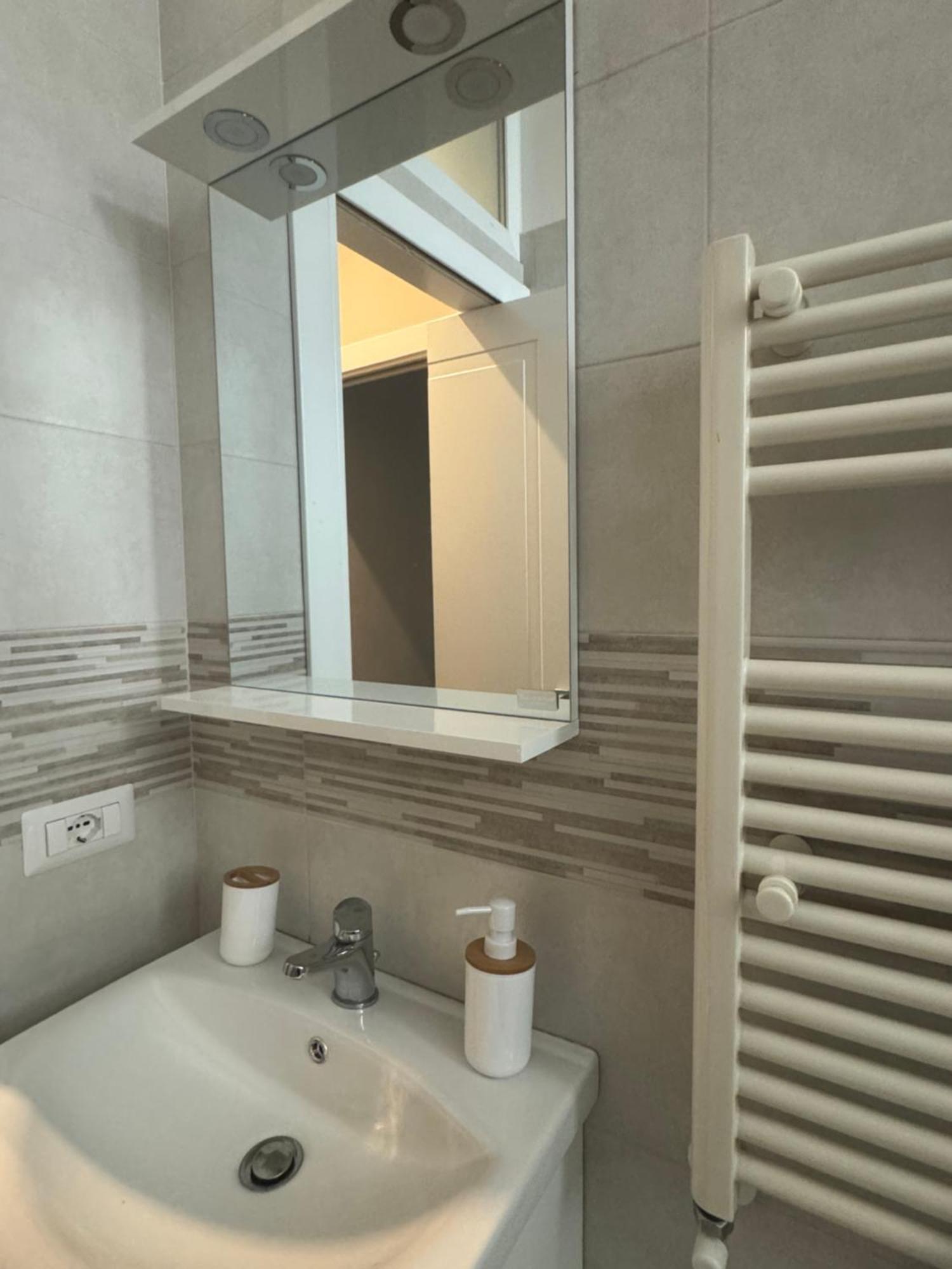 Casa Erminia Apartment Caserta Bagian luar foto
